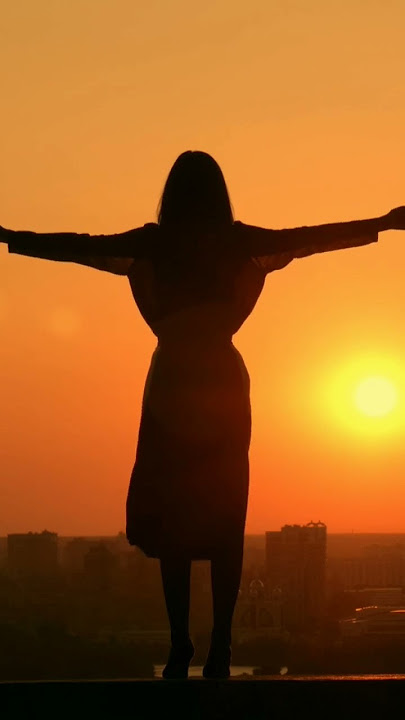 Minum Kopi Sambil Dengarin Lagu Reggae Kasi Slow