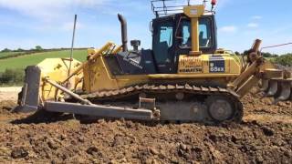 Komatsu D65EX Bulldozer