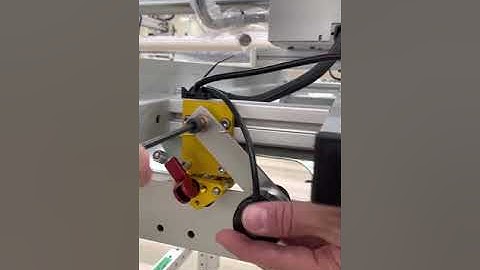 Fixing a jammed Encoder on an Innova Longarm Quilting Machine.