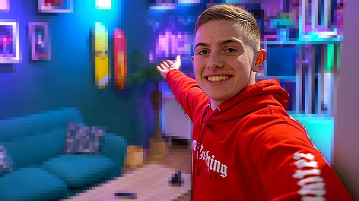 JE VOUS PRÉSENTE MON NOUVEAU STUDIO ! (meilleur studio de youtube)