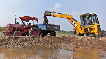 New JCB 3dx Machine Loading Mud in Mahindra Yuvo 575 Di Tractor and Mahindra 475 Di Tractor