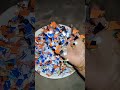 دونات طازجة غنية بالنكهة