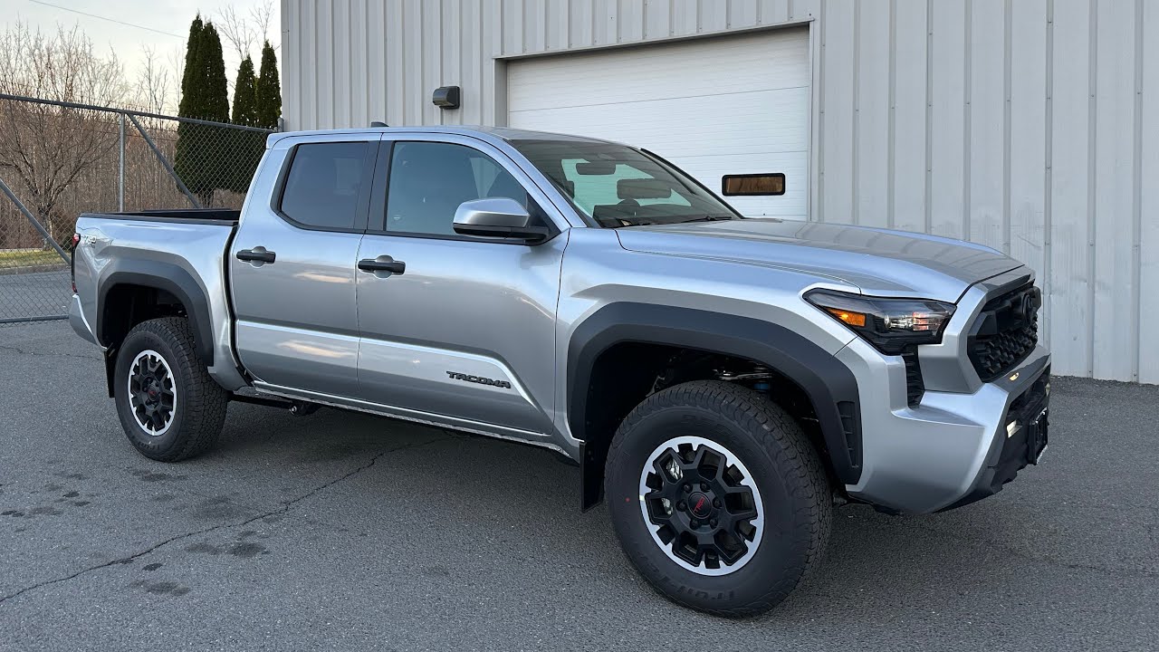 The 2024 Toyota Tacoma TRD OFF-ROAD (complete overview) - YouTube