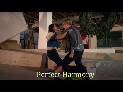 Perfect Harmony - Alex and Willie (Julie and the Phantoms)