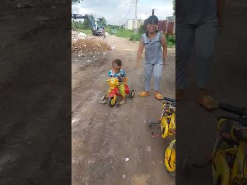 Video Chuột Không Cho Chị Ba đẩy Xe #shorts#ngocdieuvlog - youtube