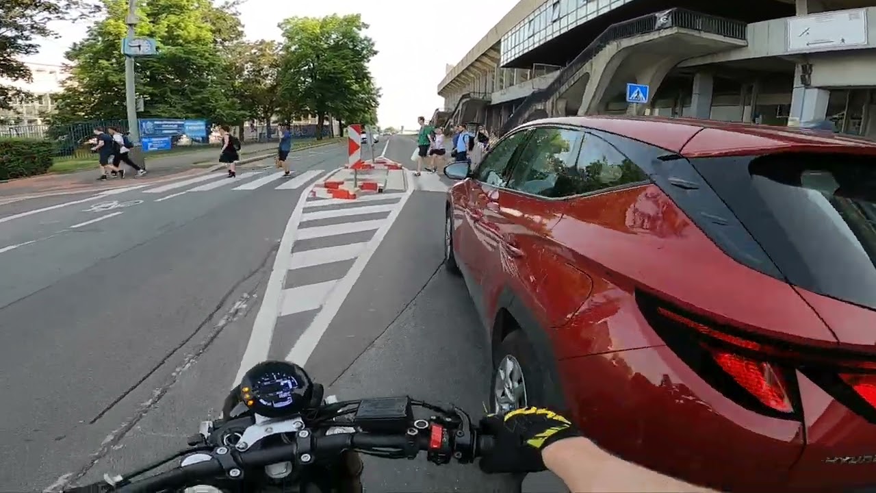 Yamaha XSR900| - The Way You Should Drive It