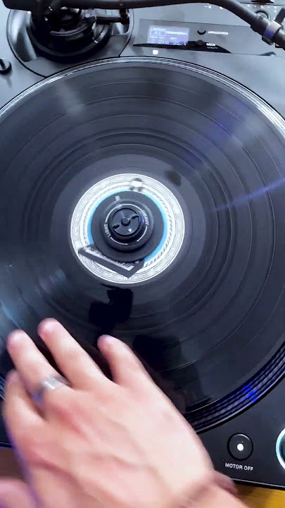 The new Pioneer DJ PLX-CRSS12 is a game changer for Vinyl DJs! #shorts #dj #pioneerdj