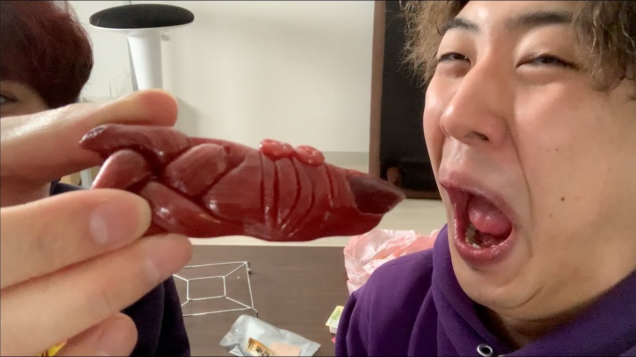 【飯テロ】両面宿儺の指を食す男