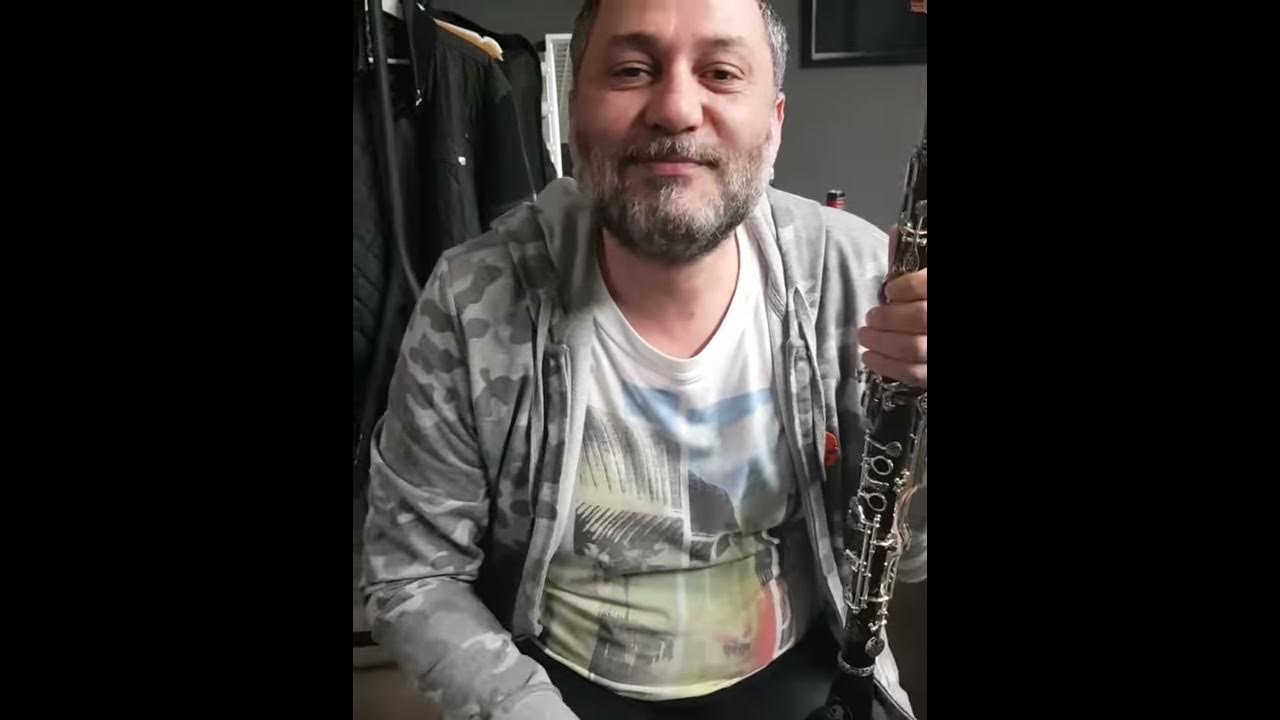 HÜSNÜ ŞENLENDİRİCİ - ALİ BABANIN BİR ÇİFTLİĞİ VAR ( KIZIM SAHRA'ya ÖZEL ) Doğum Günü 💝 si 😉 HÜSNÜ ŞENLENDİRİCİ - ALİ BABANIN BİR ÇİFTLİĞİ VAR ( KIZIM SAHRA'ya ÖZEL ) Doğum Günü 💝 si 😉