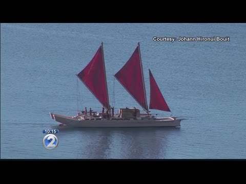 Tahiti's voyaging canoe