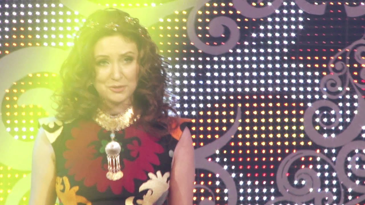 Юлия Руцкая и Нурак Абдырахманов в голубом огоньке на канале КТРК 