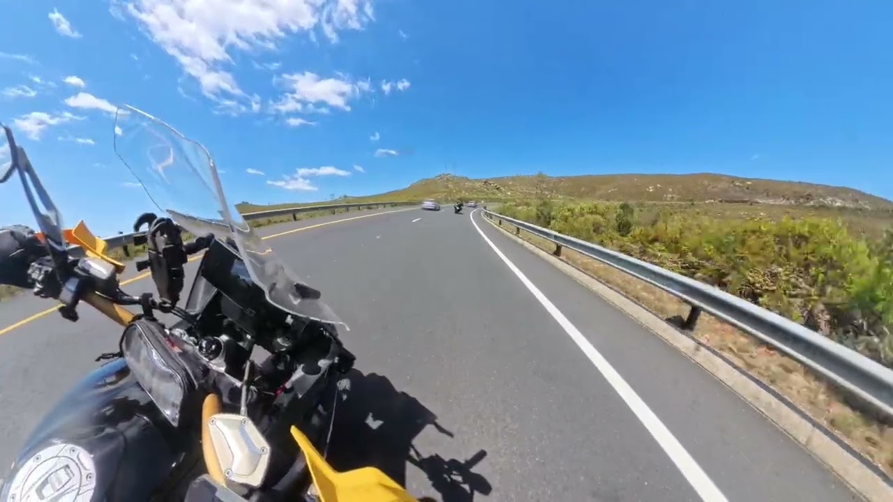 Going up Sir Lowry's Pass filmed with insta360