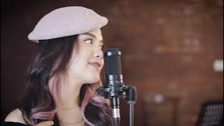 Derave, ADMBAR, feat Keyza Aurelian - Fall In Love (Acoustic Video)