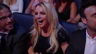 Simon Ellis – Britney Spears Mashup MTV VMA&#39;s 2011