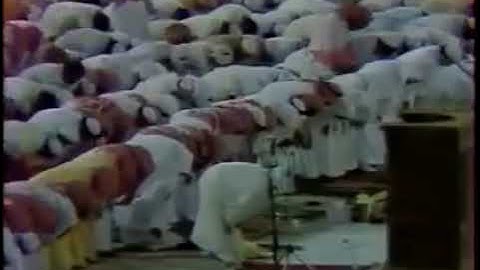 تلاوة نادرة وخيالية من صلاة التراويح في الحرم المكي للشيخ علي جابر 1986 الموافق 1406هـ