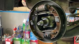 【スイフト】【ZC71S】リヤドラムブレーキホイールシリンダーAssy脱着・交換【自動車整備科職業訓練指導員】