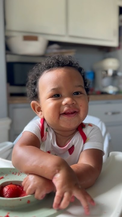 baby-led-weaning-strawberry-s-babyledweaning-babysfirst-babyfood