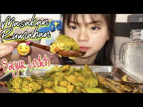 Makan Lodeh Terong Ikan Asin