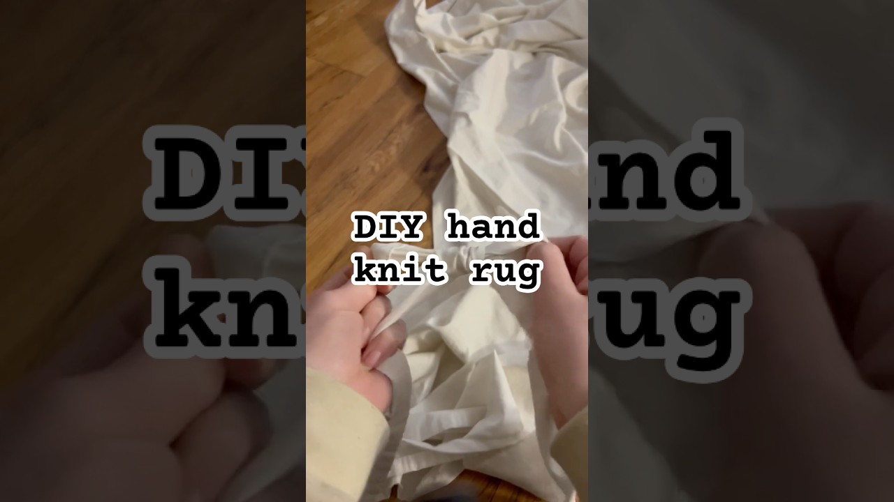 Can I DIY a hand knit rug?? Time will tell😆 if I can, I’ll definitely tutorial it