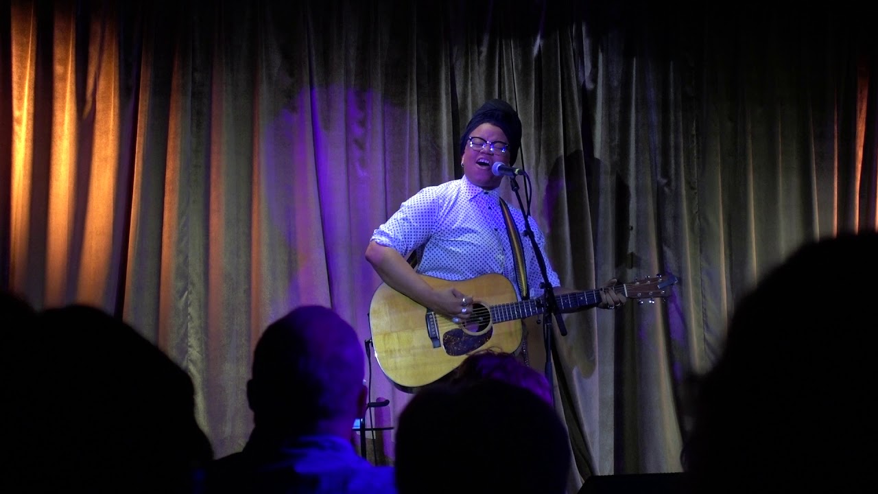 MAH03861 - Amythyst Kiah: "Black Myself" (2/7/2020, Cayamo music cruise, Spinnaker Lounge)
