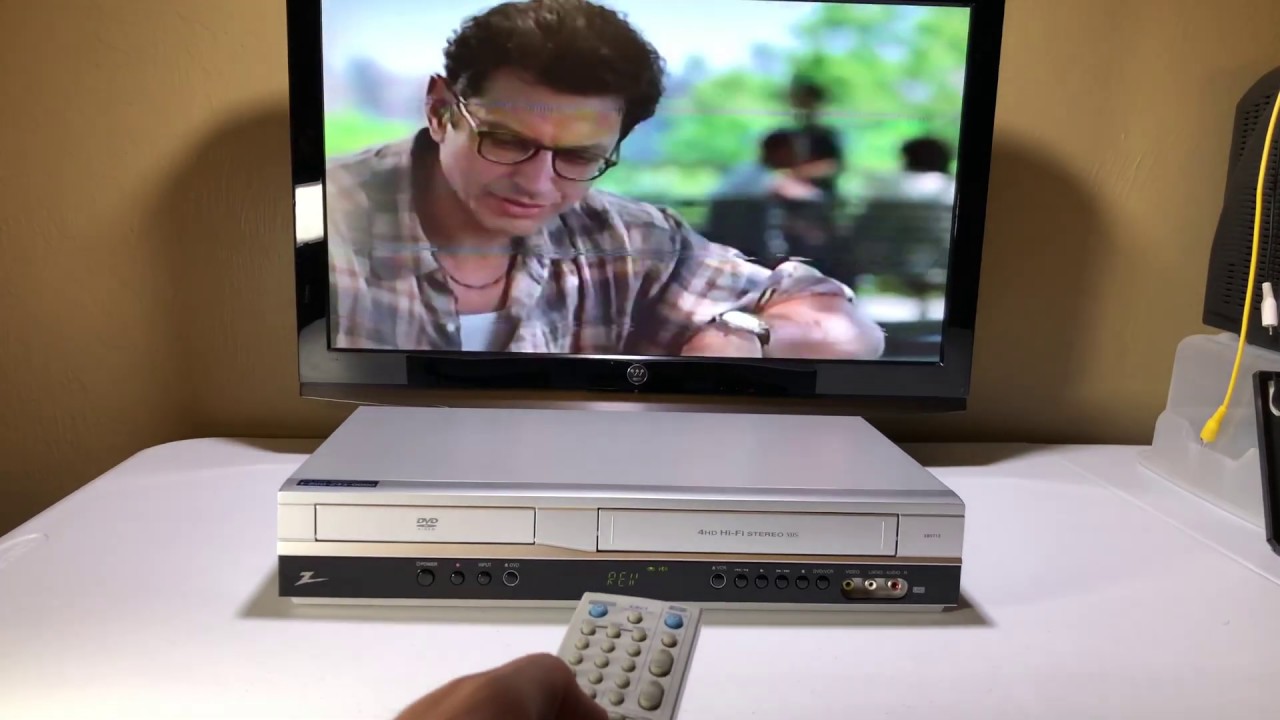 Zenith XBV713 VCR DVD Combo - YouTube