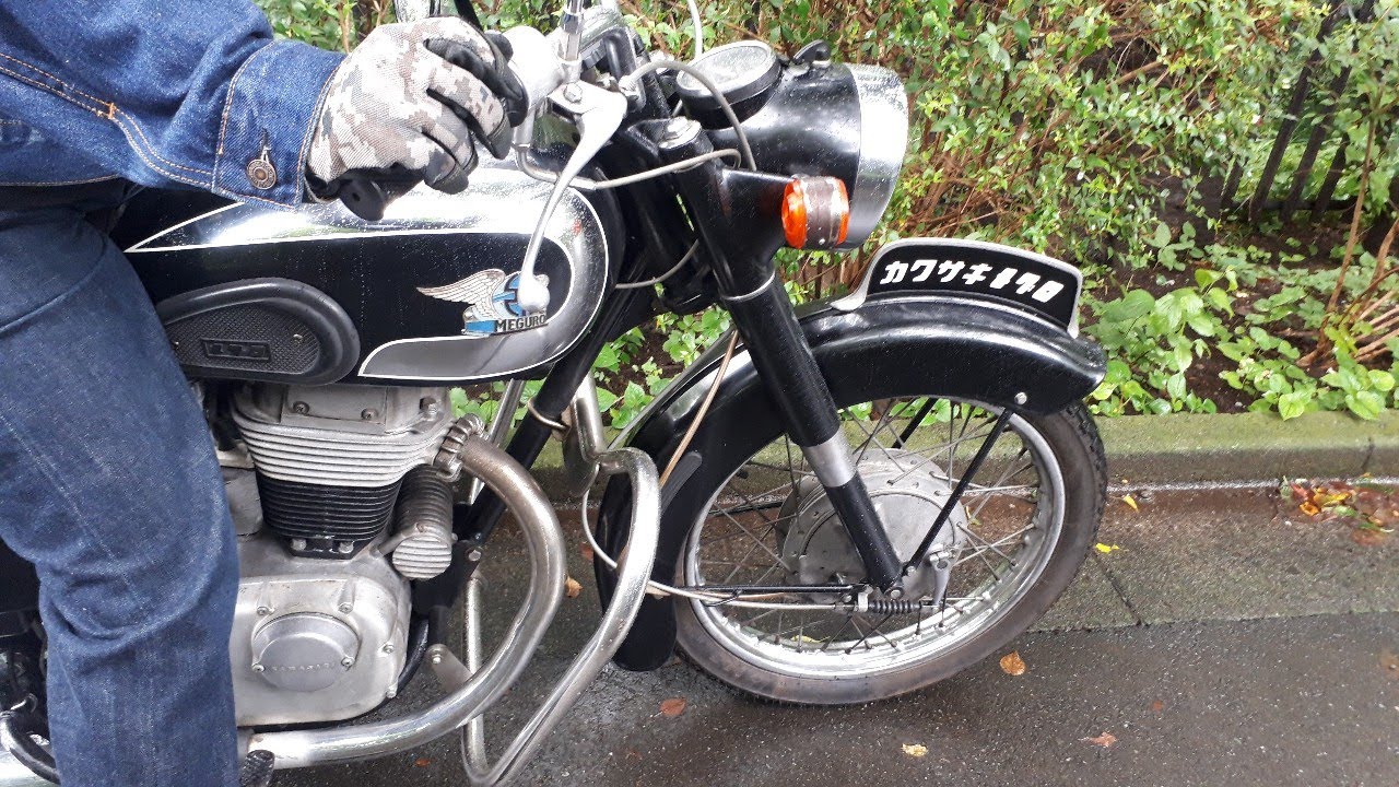 フォークオイル交換後のカワサキ250メグロSG Kawasaki 250 Meguro SG