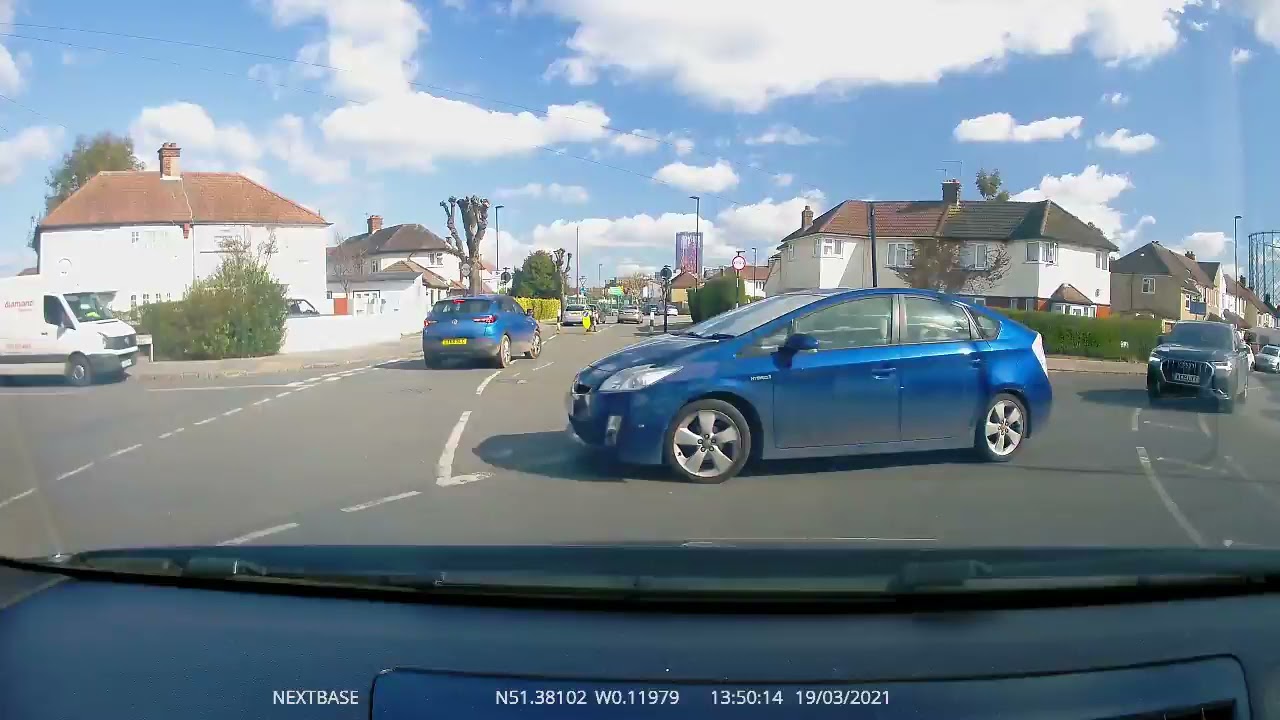 How to pass the driving test London (Mitcham South west London)