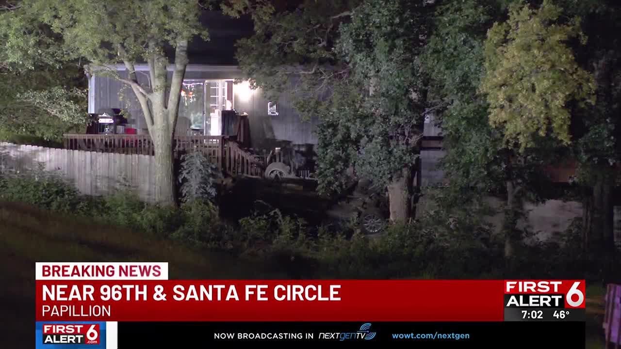 Three hospitalized after rollover crash in Papillion - YouTube