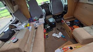 experiment 240 volts #b15dov  #db07our #travel #trending #subscribe #shorts #motorhome