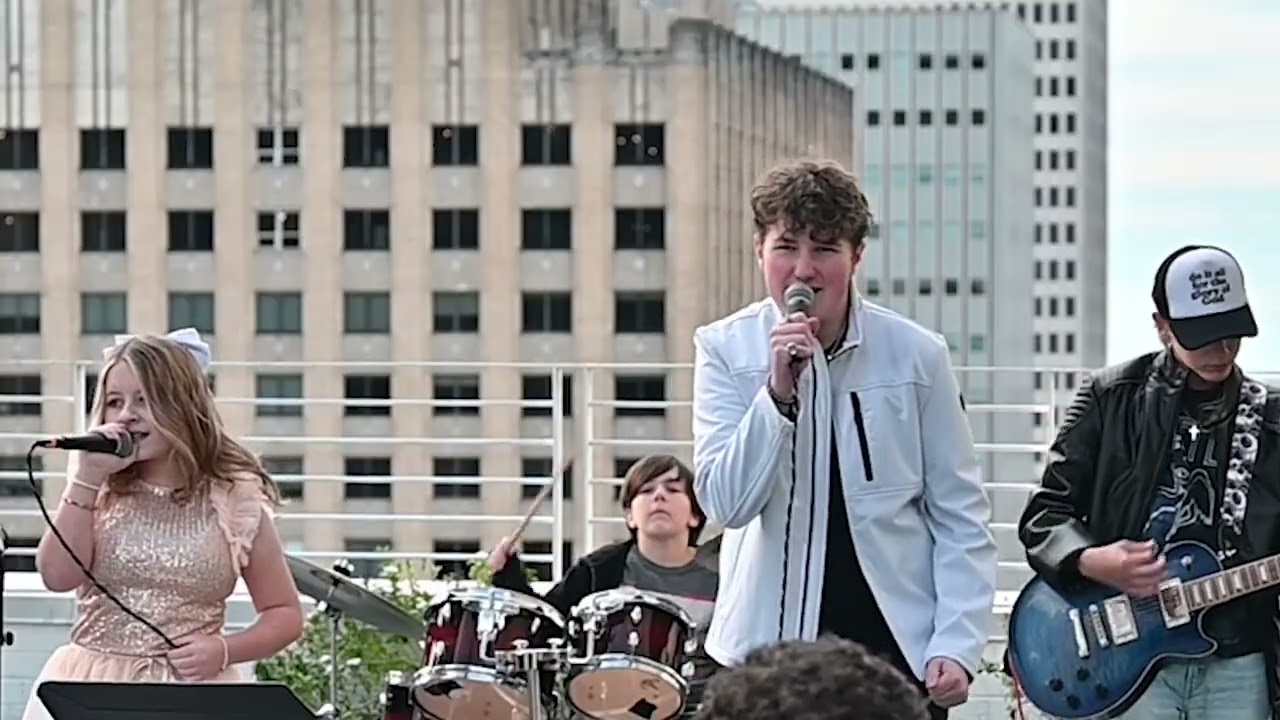 Z on 23 Rooftop Bar Crazy Train