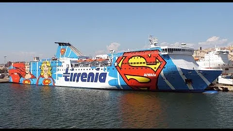 Quante navi ha la Tirrenia?