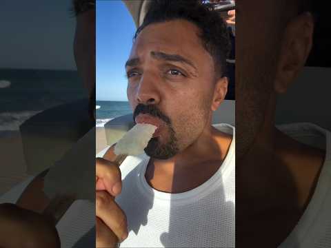 Tirullipa e os amigos curtindo a praia de Fortaleza