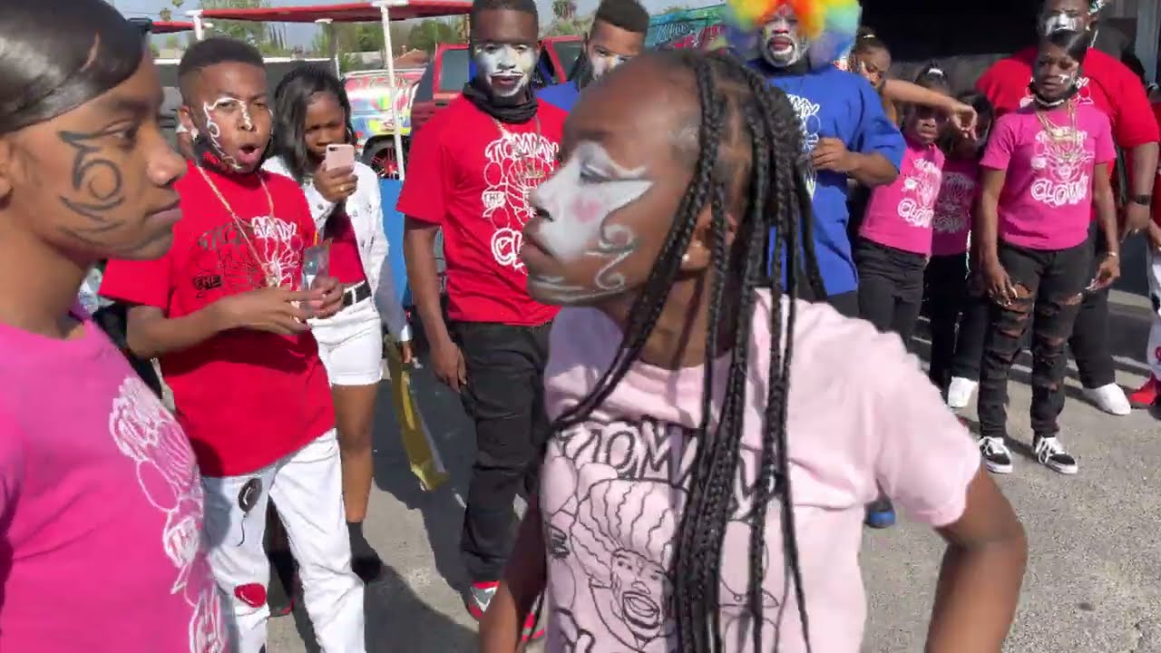 IS SHE IN MY LEAGUE? | JUSTYCE VS TIC TAC I FOLLOW @TOMMYTHECLOWN ON INSTAGRAM