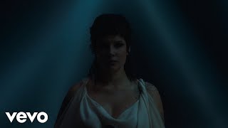 Halsey - I aṁ not a woman, I'm a god (Live from Los Angeles)
