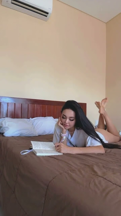 Just me, my notebook, and these bare feet 🤍 #fyp #legs #feet #foot #viralvideo #barefoot