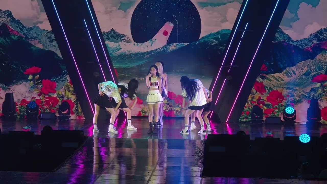 [4K]240602 VIVIZ(비비지) 환상(Red Sun!)