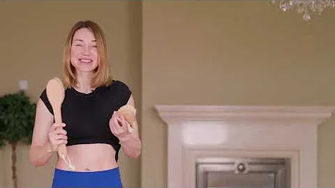 После этого МАССАЖА ЩЁТКОЙ кожа как в 20 лет. Массаж сухой щёткой от целлюлита