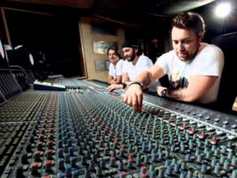 كوكتيل راديو الريف 103 2 اف ام من انتاج ستوديوهات ليزر ساوند