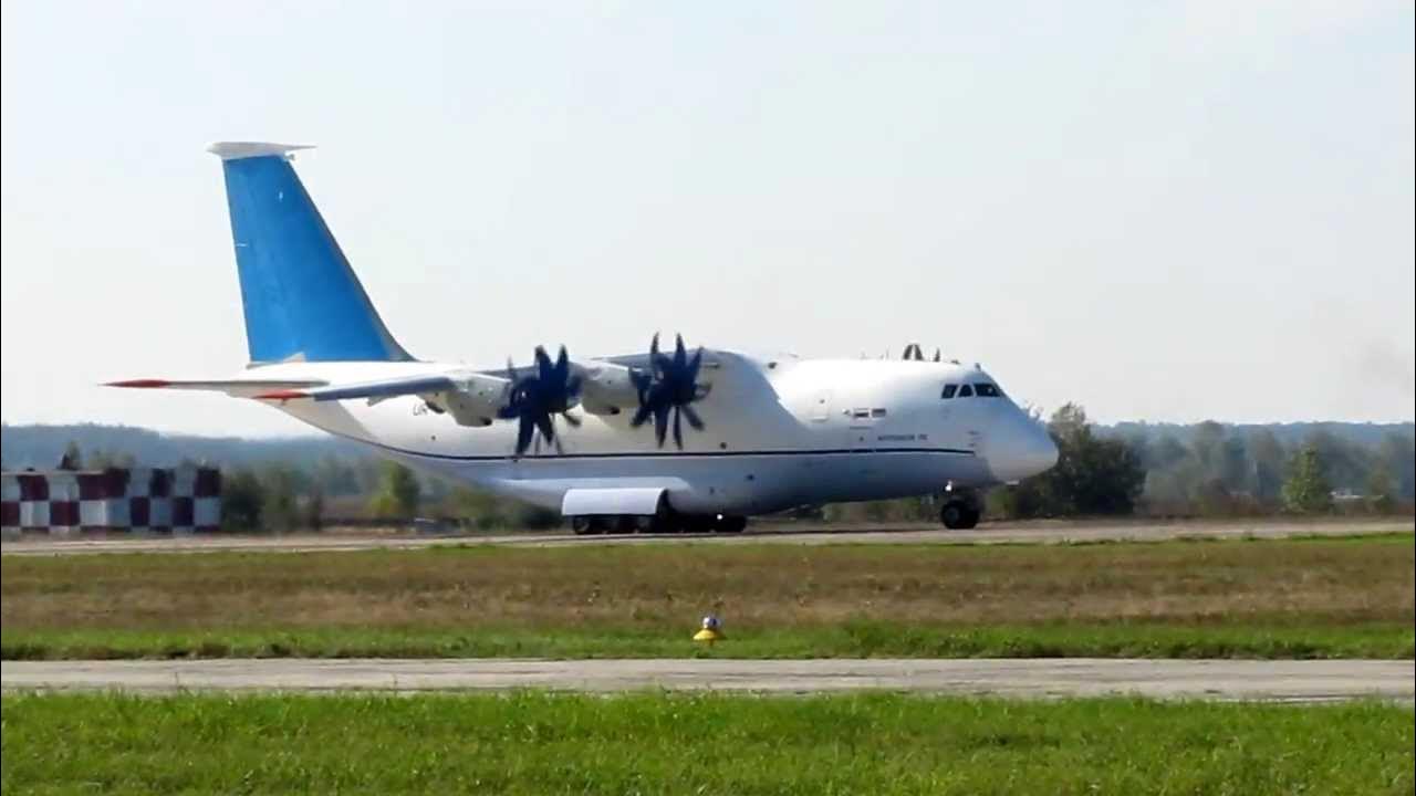 Ан12 взлет фото вертикальное. Гидросамолет "ан-2 в". Ан 12 взлет. Взлет ан 70. Ан-12 остафьево.