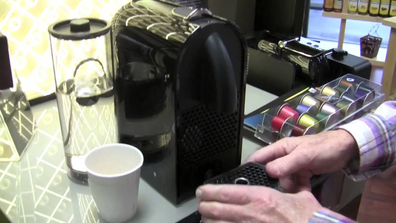 resterende Erobre Grape Crew Review: Nespresso U Capsule Espresso Machine - YouTube