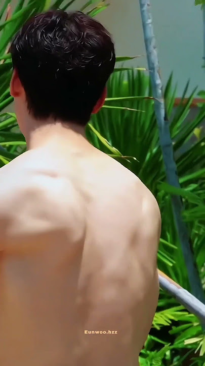 Cha Eunwoo photobook making film in Philippines. Omg I love this