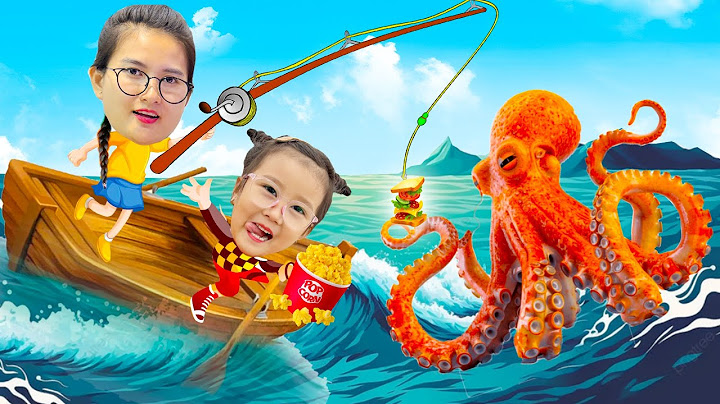 Changcady ra biển câu cá, bắt bạch tuộc nấu cùng mì tôm lẩu tự sôi ngon tuyệt