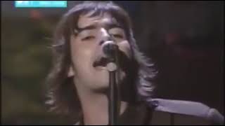 OASIS   LIVE MTV VMA 1996 CHAMPAGNE SUPERNOVA