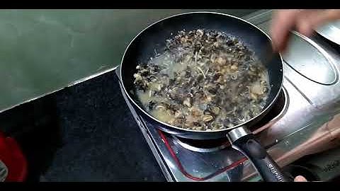 ỐC OOM HOA CHUỐI-Snail cooked with banana flower (Ngân Nga Channel)