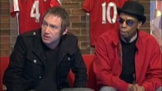 Ocean Colour Scene&#39;s Oscar Harrison and Simon Fowler Interview on Soccer Am 2010.mp4