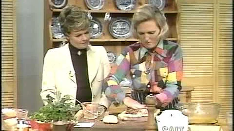 Mary Berry - Cooking Retro Style - Slade Pie