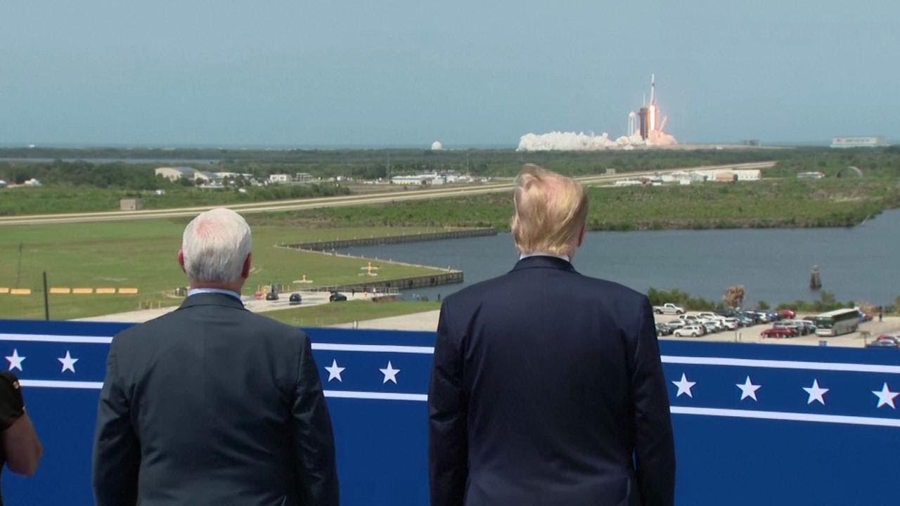 Nasa Space X Trump Assiste Al Lancio Della Crew Dragon A Cape 