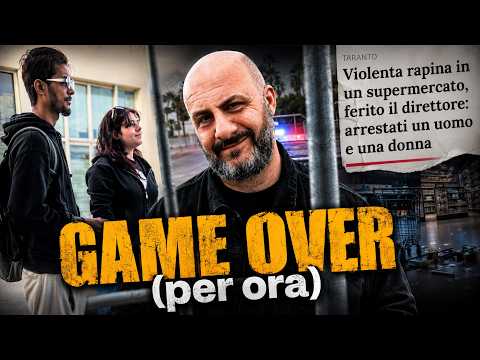 Video In fuga dopo il furto al supermercato, direttore colpito con un coltello: arrestati Debora e Samir