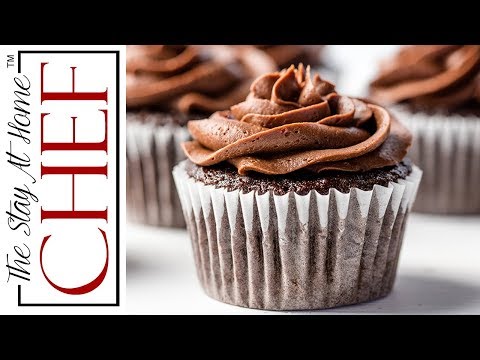 how-to-make-the-most-amazing-chocolate-cupcakes-|-the-stay-at-home-chef