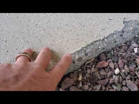 why-does-paint-peel-off-foundation-walls-in-arizona?